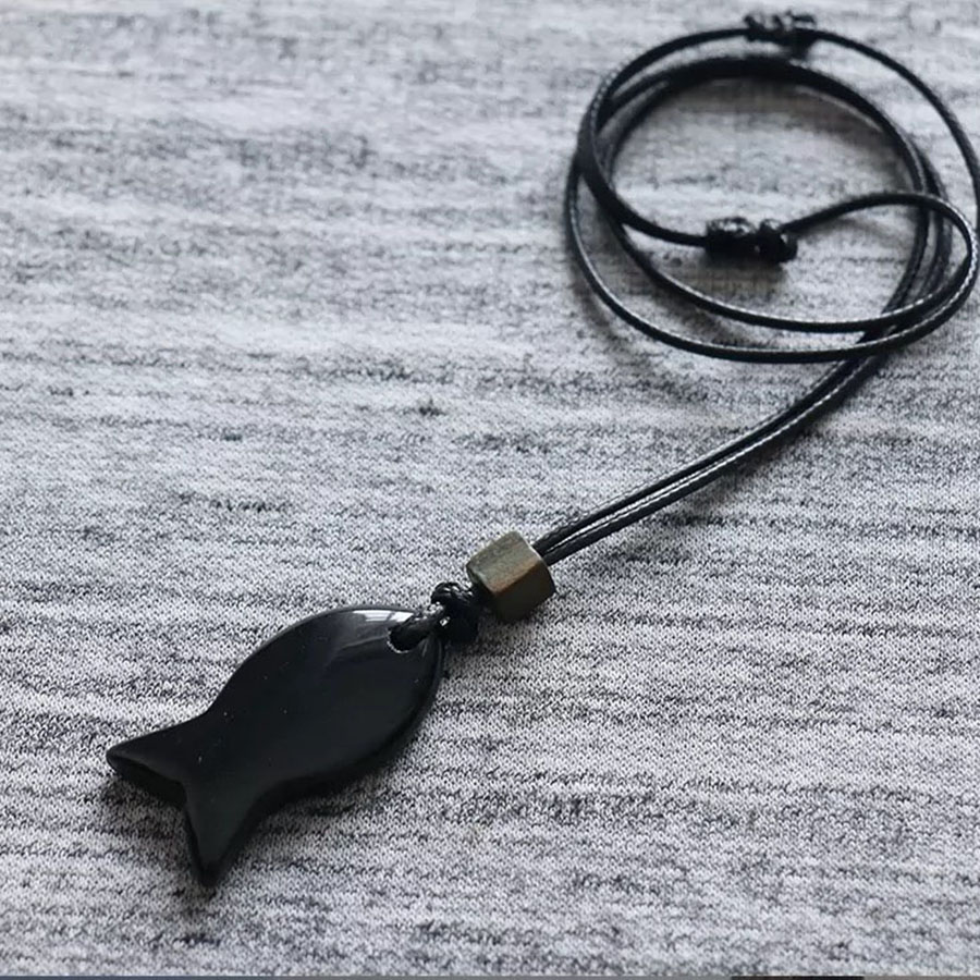 Vintage Fashion Enthusiasts - Vintage Natural Black Obsidian Fish‑Shaped Pendant