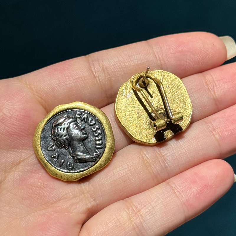 Vintage Beauty Coin Old Money  - Vintage Fashion Old Money 评论和价格