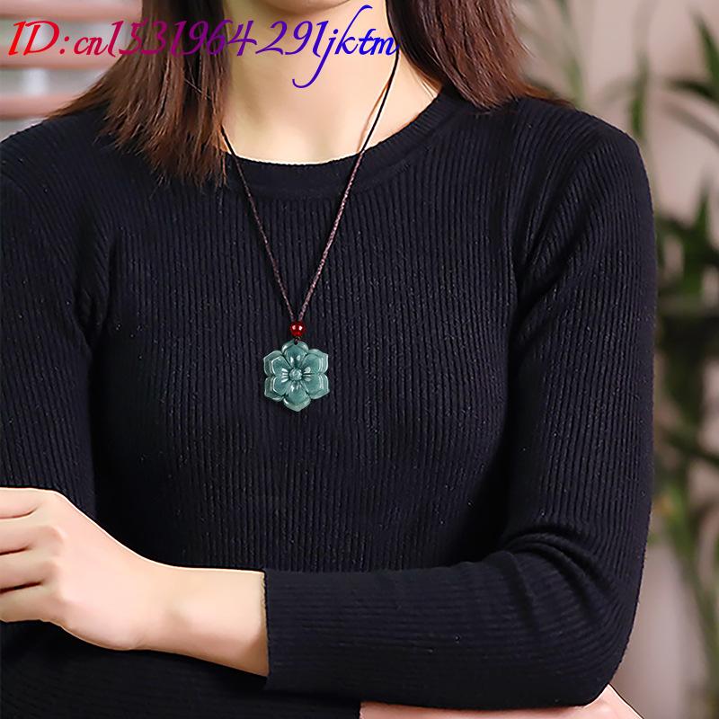 Burmese Jadeite Flower Pendant - Vintage Fashion 评论和价格