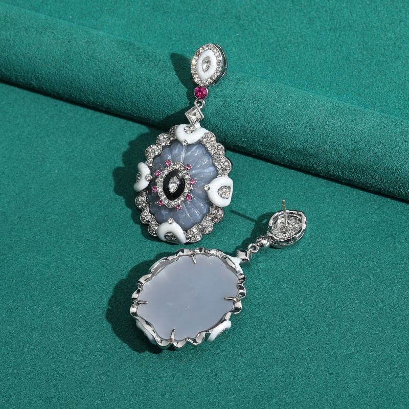  Vintage White Enamel Rhinest - Vintage Fashion Jewelry Brands 评论和价格