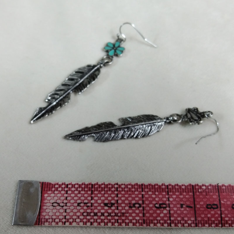 Antique Silver Feather Drop Ea - Vintage Fashion Jewelry Brands 评论和价格